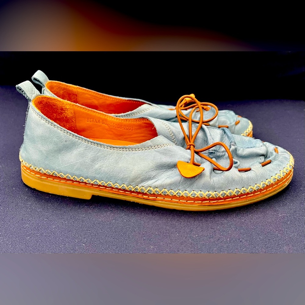 Like New Spring Step Berna Shoes size 9/40
